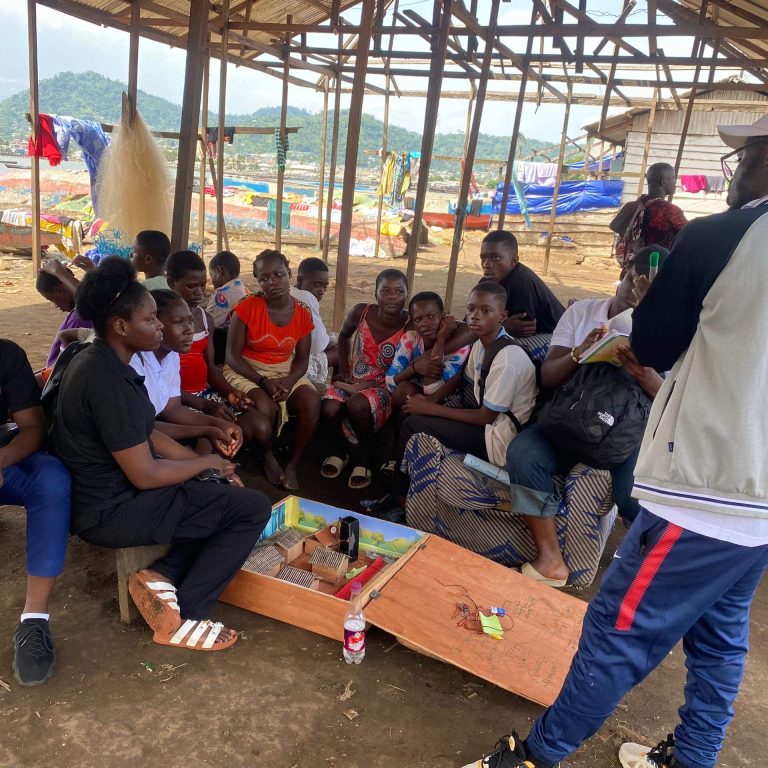 52af2735-b36f-417f-b3d9-ff8af39f0b01